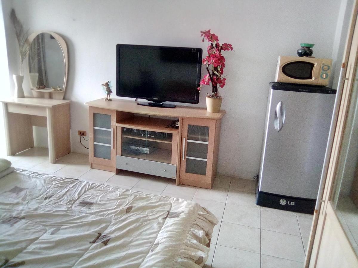 View Talay Condo #1 = Jomtien Call Me +66-8-68409-206 Pattaya Luaran gambar